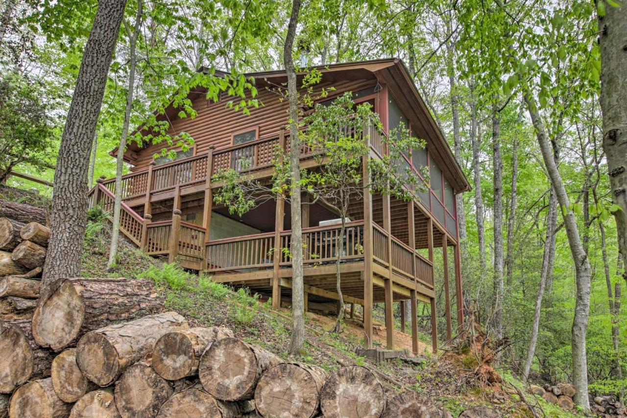 Peaceful Blue Ridge Cabin With Decks And Fire Pit Exteriér fotografie
